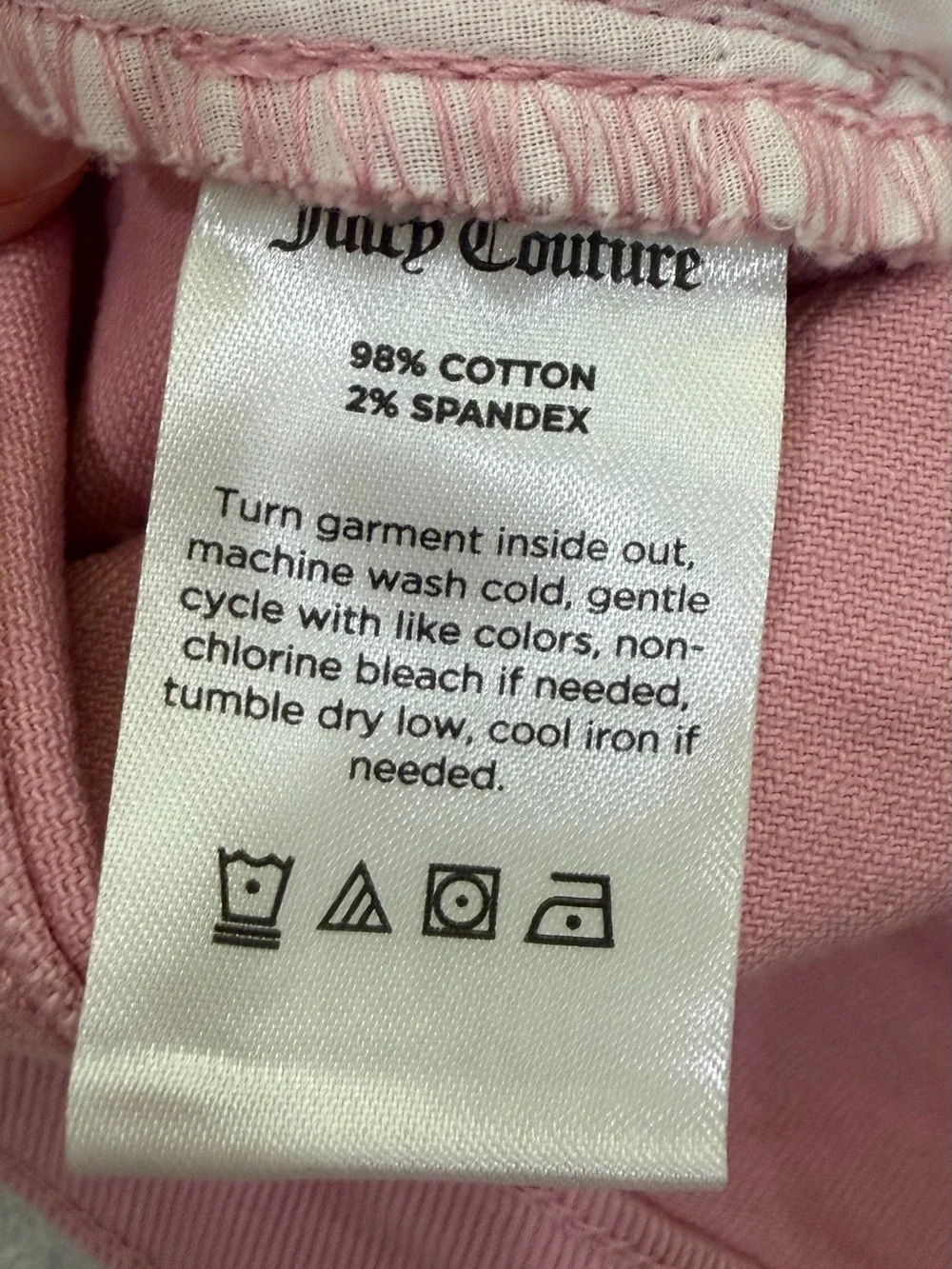 NWT Juicy Couture Pink Women's Stetch Cotton Denim Shorts size 8
